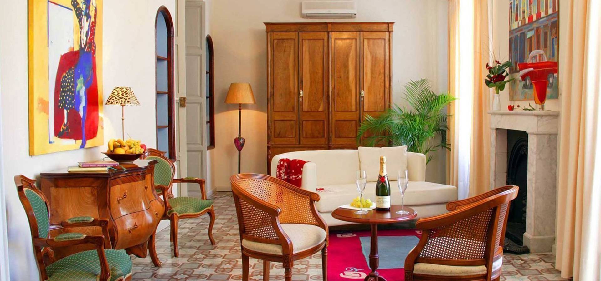 Art Boutique Hotel Chamarel - Art Boutique Hotel Chamarel Dénia Art Boutique Hotel Chamarel - Art Boutique Hotel Chamarel Dénia